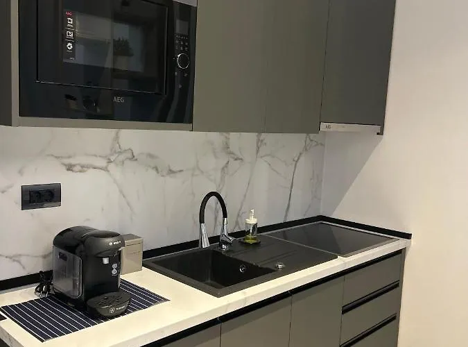 Black Sea Daire Mamaia